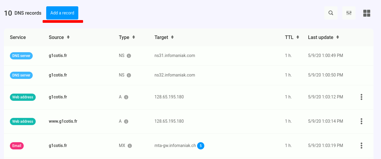 Capture d'écran de l'interface Infomaniak, dans la gestion de la zone DNS. On voit une liste d'enregistrements DNS sur g1cotis.fr et un enregistrement qui définit un sous-domaine en www.g1cotis.fr. Un trait rouge indique le bouton 'Add a record'.